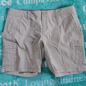 Eddie Bauer Khaki Shorts Size P10